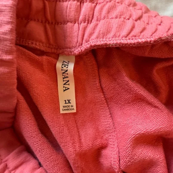 Zenana Joggers and Shorts Set - Picture 4 of 7